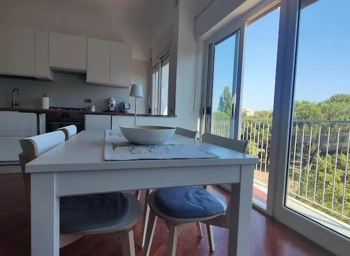 Culla Di Diego Box Auto, Sospesi Nel Cielo! Apartment Rom